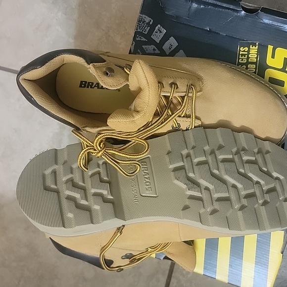 Steel toe boots - Picture 6 of 7